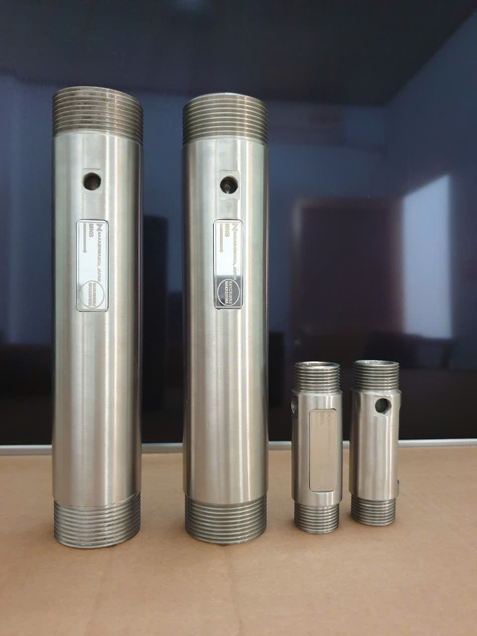 Electronic parts cleaning with fine bubbles
